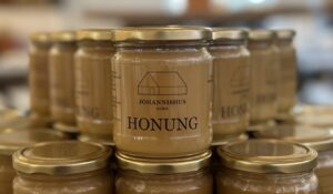 Gårdsbutik & Utställning